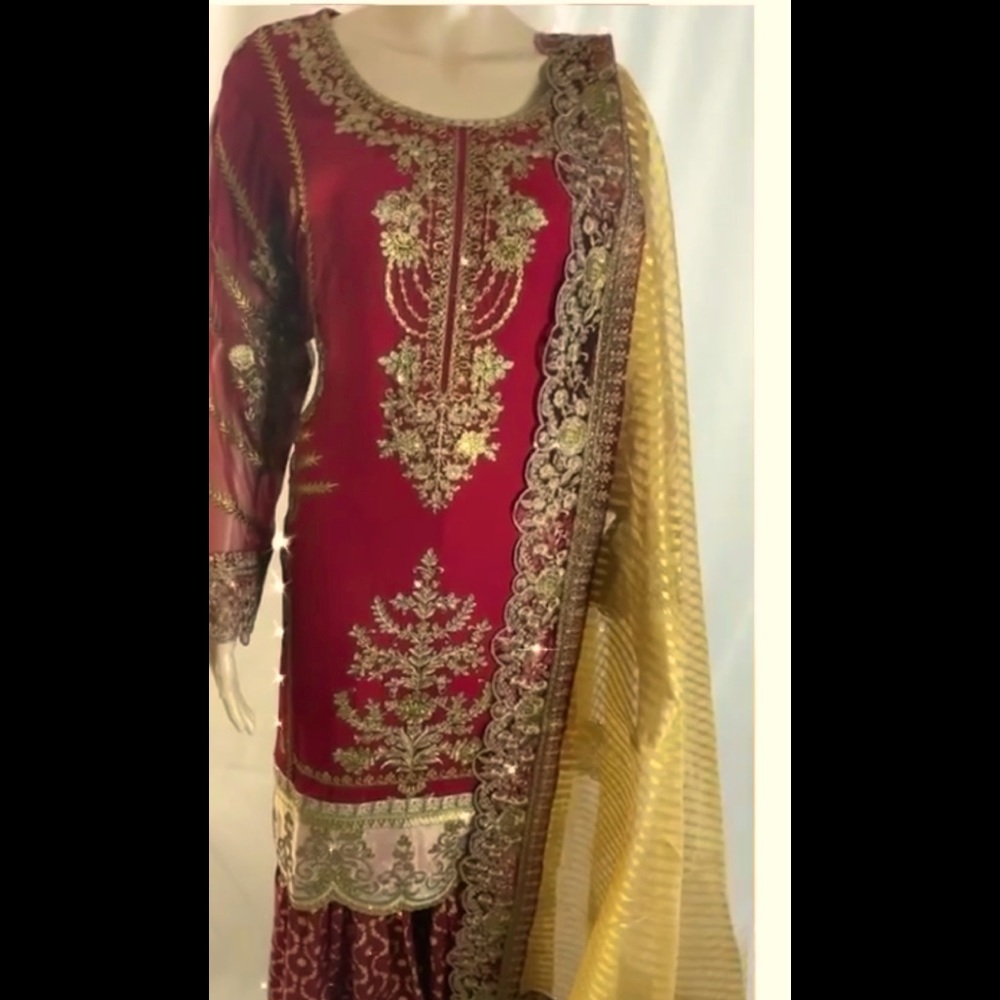 Pakistani Gharara